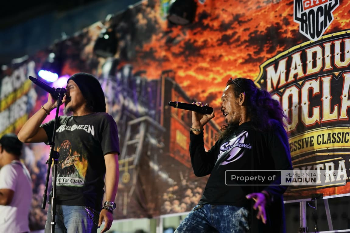 Saksikan Proclaro Rocktrain, Plt Wali Kota: Tahun Depan Bikin Event Besar Dibiayai Pemkot