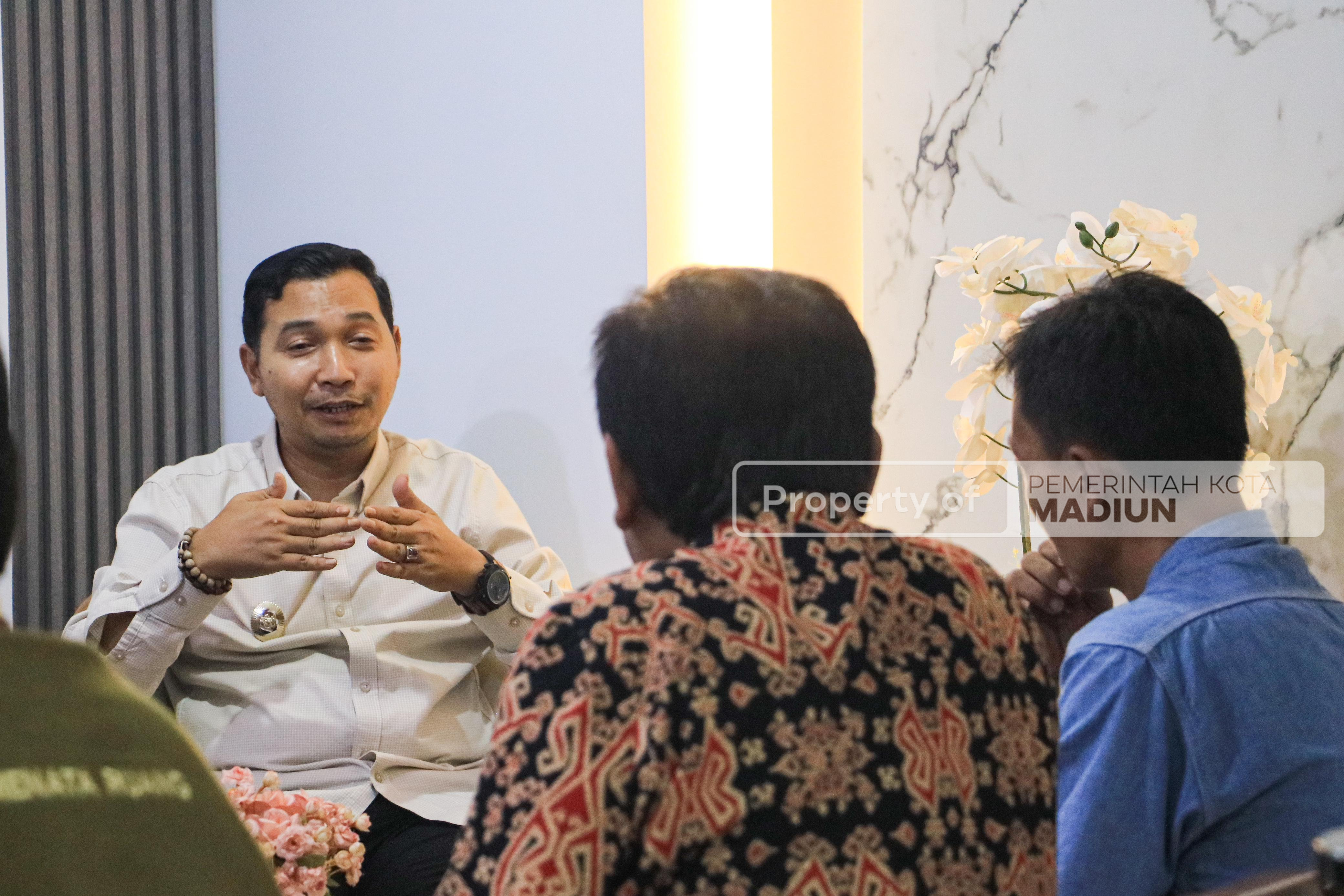 Terima Audiensi Terkait PBG dan Andalalin, Wawali Tegaskan Proses Wajib Sesuai Regulasi